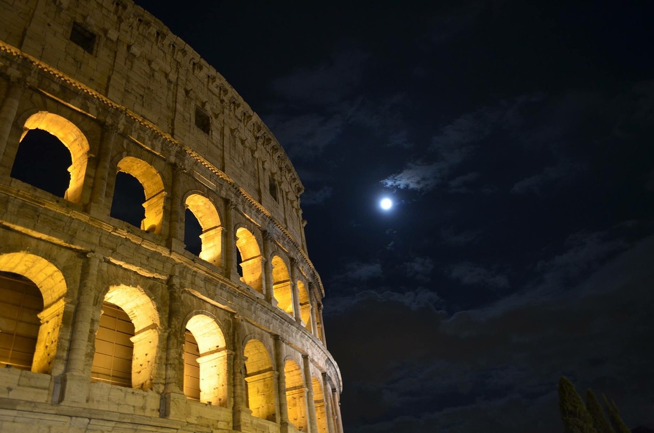 Rome https://pixabay.com/photos/luna-colosseum-rome-night-2224974/
