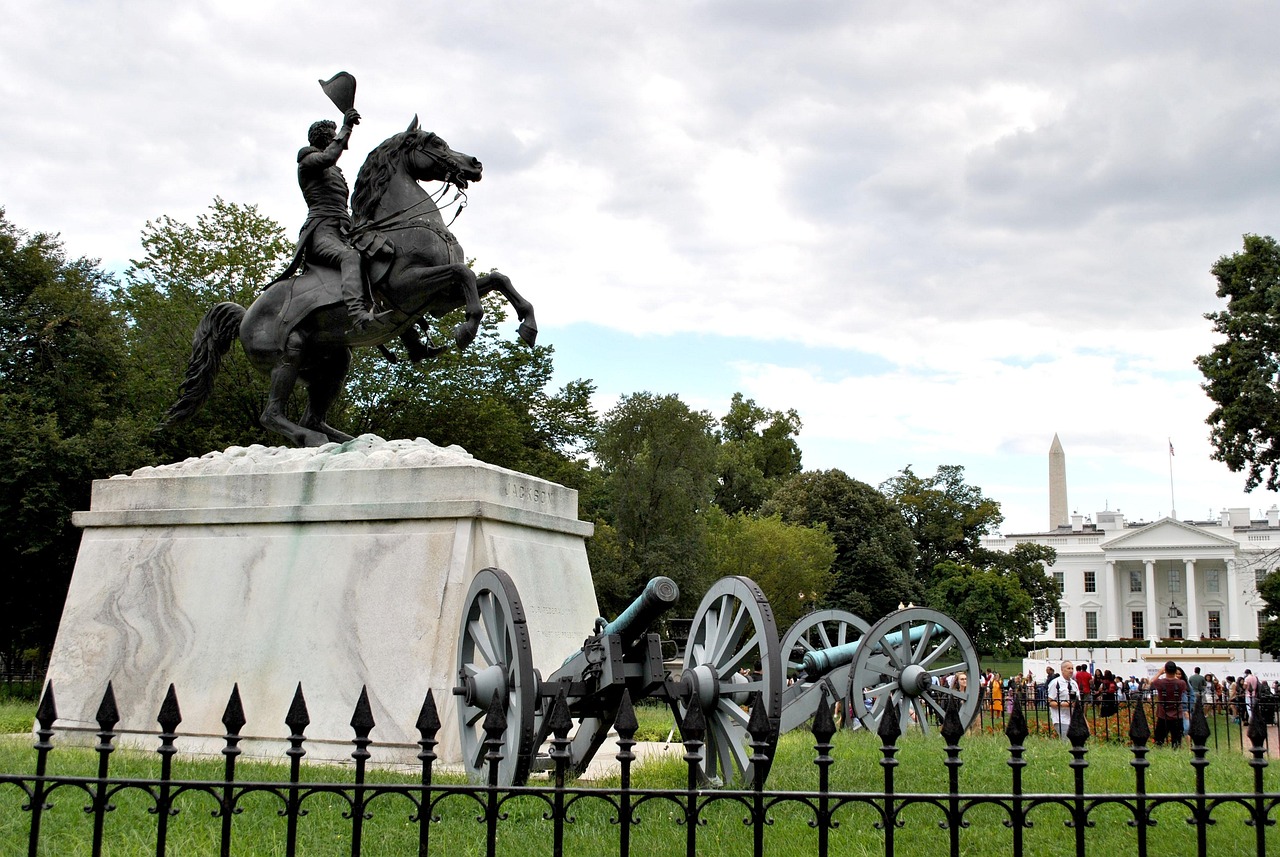 Washington DC Tips https://pixabay.com/photos/andrew-jackson-statue-washington-dc-5411831/